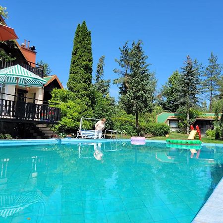 Holiday Villa Zuromino Exterior photo