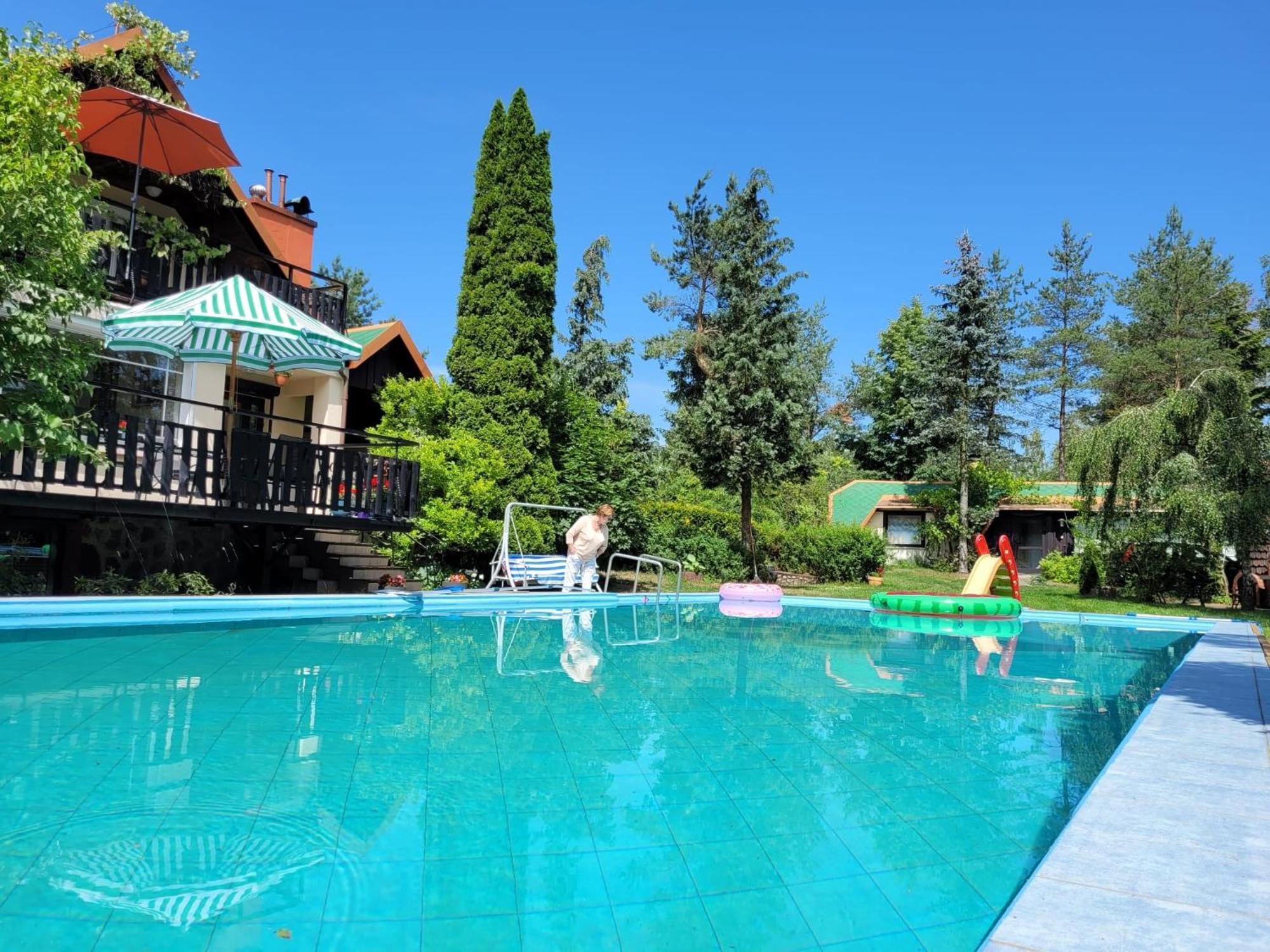 Holiday Villa Zuromino Exterior photo